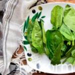 Блины со шпинатом Зеленые блины со шпинатом – пошаговый рецепт приготовления с семгой и овощами